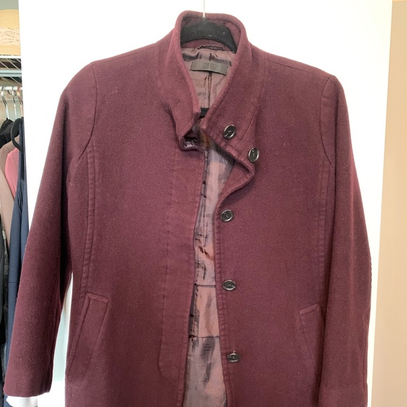 Uniqlo maroon winter coat - S - Picture 5 of 6